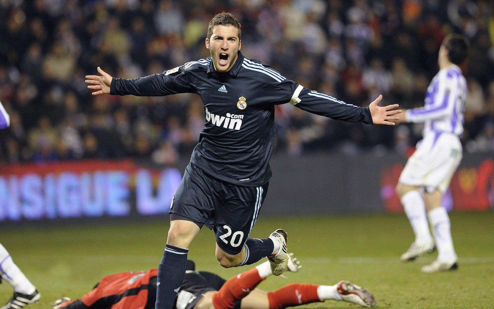 摩纳哥队连克对手，继续取得胜利，摩纳哥队是哪个国家的